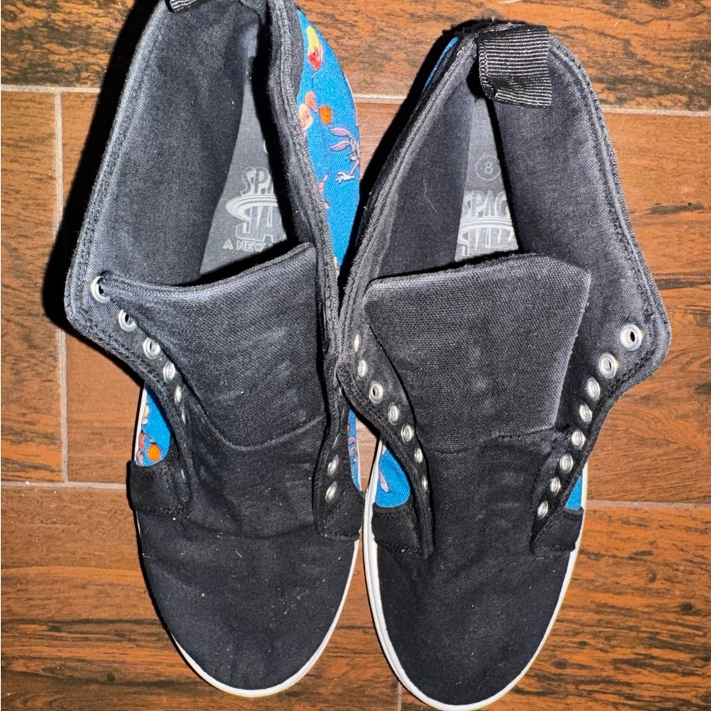 Space Jam High-Top Sneakers Size 8